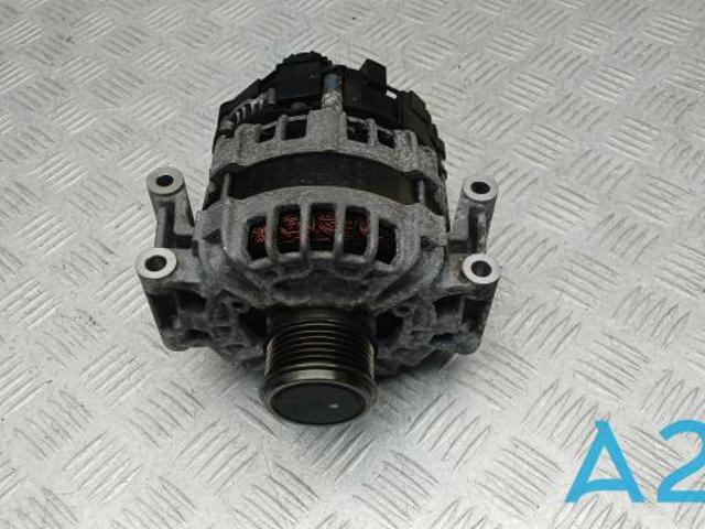 Авто генератор 06K903026C VAG