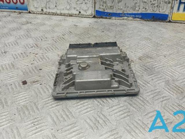 Модуль управління двигуном 06K907425J VAG