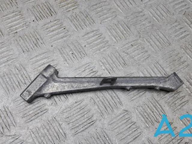 Кронштейн впускного колектора 06L129723C VAG