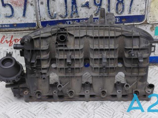 Колектор впускний 06L133201ES VAG