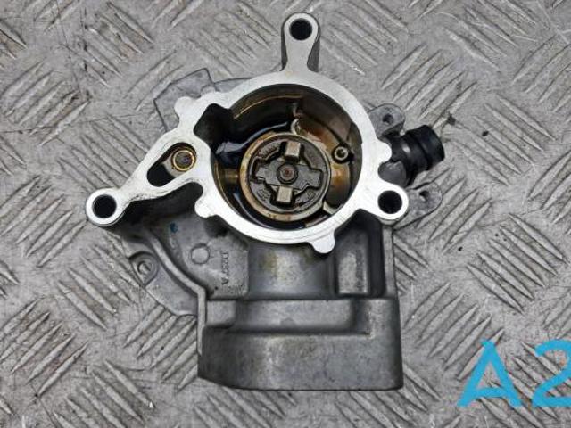 Насос вакуумний 06L145100L VAG