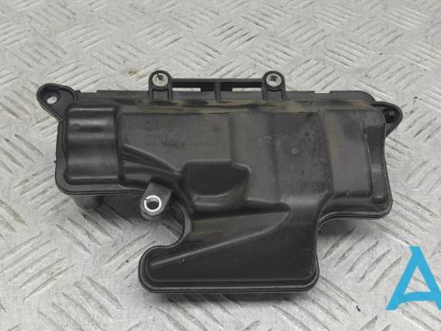 Ресивер вакуумний двигун 06M131541C VAG