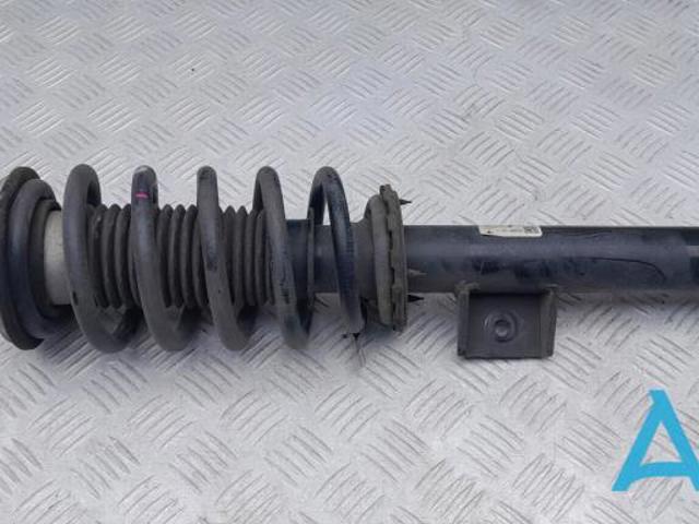 Стійка передня права 104409500A TESLA