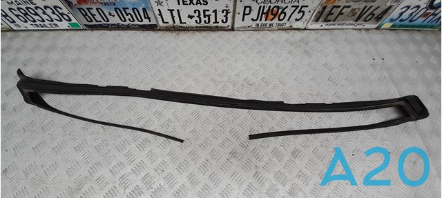 Ущільнювач задніх 3/5-х дверей 104851190C TESLA