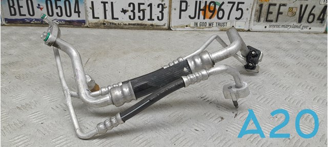 Шланг кондиціонера, від радіатора до випарника 105466400E TESLA