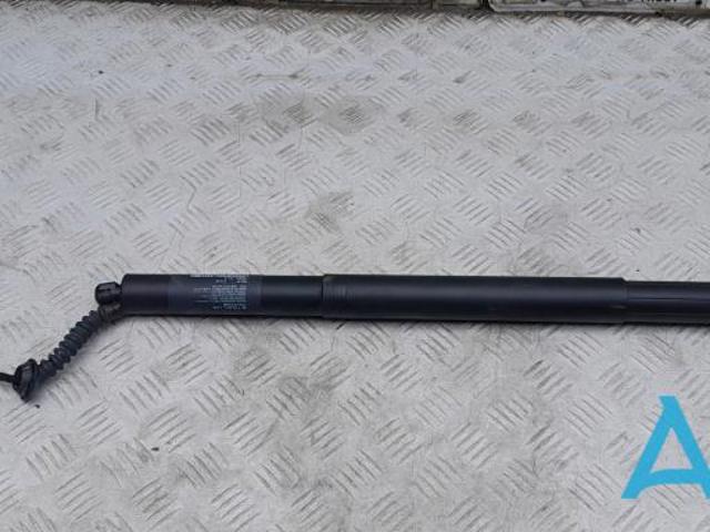 Амортизатор кришки багажника / двері 3/5-ї задньої 106566400B TESLA