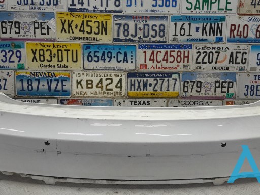 Кожух бампера заднього 106875100A TESLA