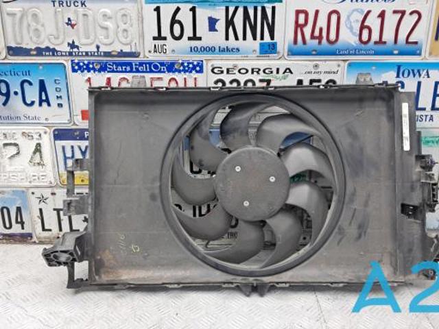 Дифузор радіатора охолодження, в зборі з мотором і крильчаткою 107708400D TESLA