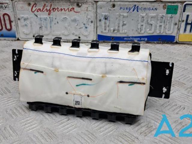 Подушка безпеки пасажира 107782300G TESLA