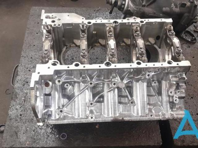 ДВЗ 11005A1A4E4 BMW