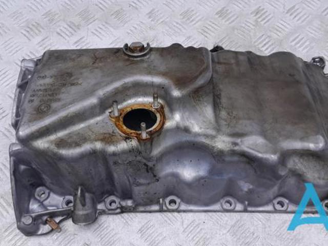 Картер масляний 11138611694 BMW