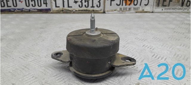 Подушка (опора) двигуна, передня 112205SA0A NISSAN