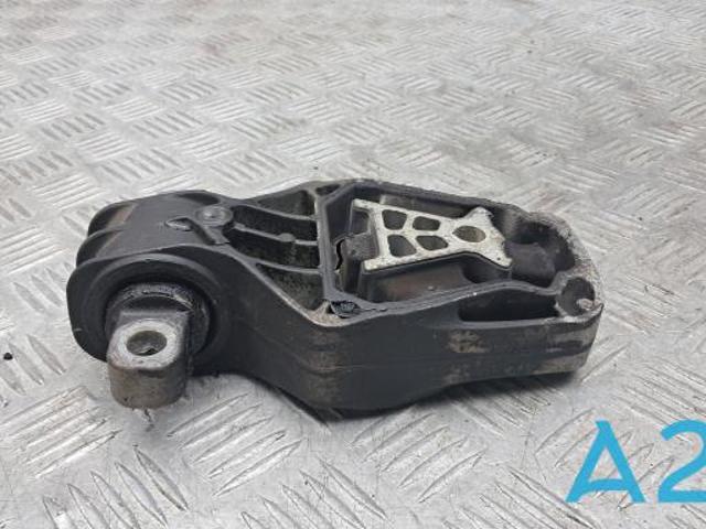 Задня опора двигуна 113605DA0A NISSAN