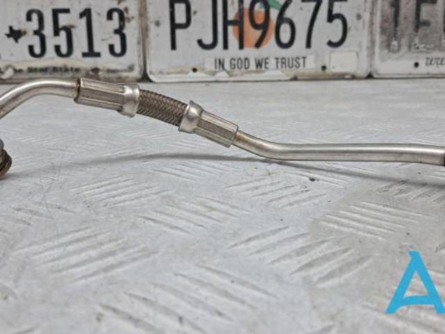 Подача масляна труба 11427562798 BMW