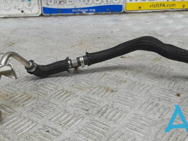 Шланг/патрубок рідинного охолодження турбіни, обратка 11537577014 BMW