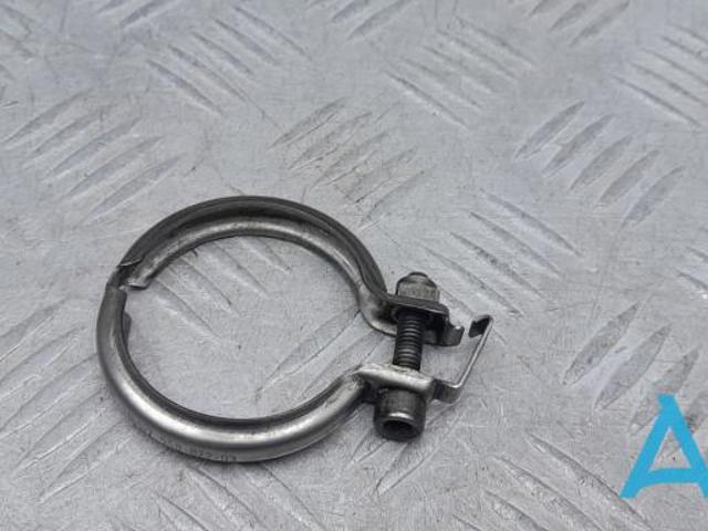 Скоба патрубка интеркуллера 11657558922 BMW