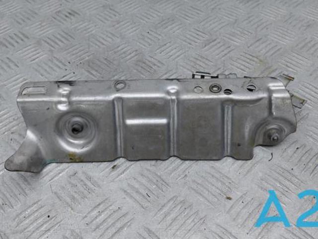 Кришка випускного колектора 11658684919 BMW