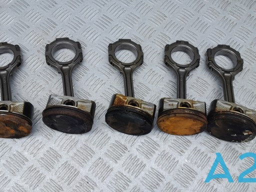 Шатун двигуна 12100AC70B NISSAN