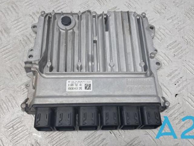 Блок двигуна 12148692971 BMW
