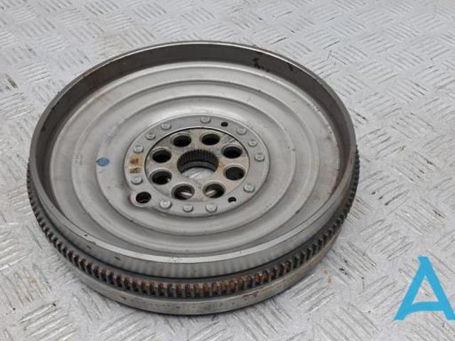 Маховик зчеплення 12310HG00C NISSAN