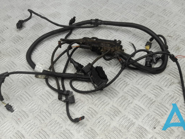 Джгут проводів моторного відсіку 12517620557 BMW