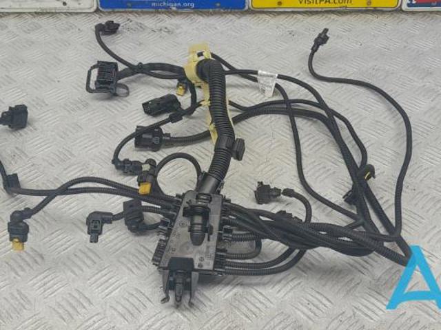 Електропроводка моторного віддсіка 12518642916 BMW