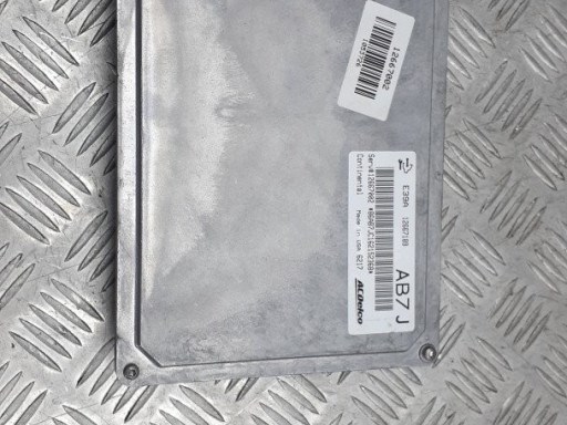 Блок двигуна 12667002 GM