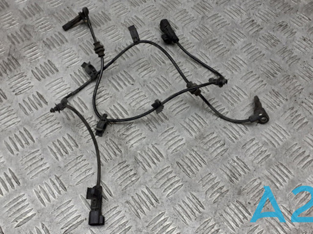 Датчик АБС (ABS) задній 13470643 GM