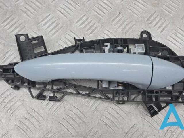 Ручка задніх дверей, зовнішня 13527212 GM