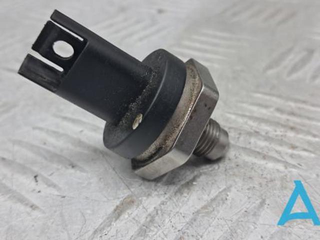 Манометри 13539899007 BMW