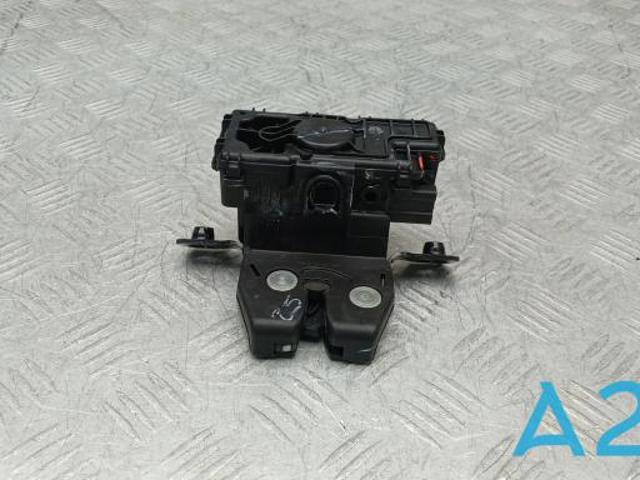 Замок і ручка дверей задка 13552742 HONDA