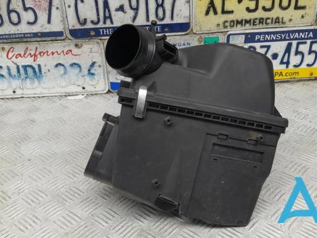 Коробка фільтра 13717536531 BMW