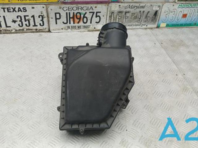 Коробка фільтра 13718620473 BMW
