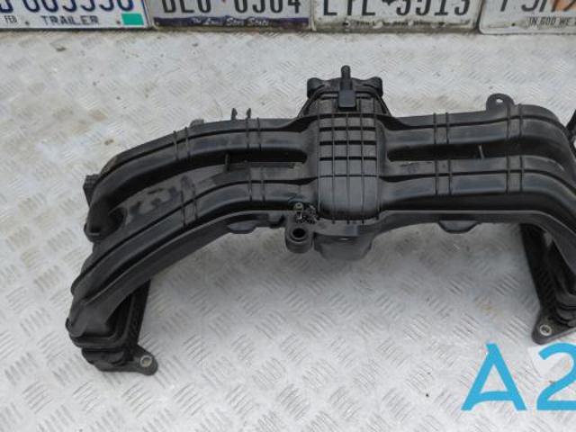 Колектор впускний 14001AC64A SUBARU