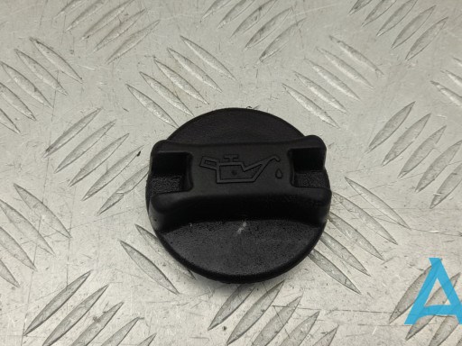 Кришка маслозаливной горловини 152559N00A NISSAN