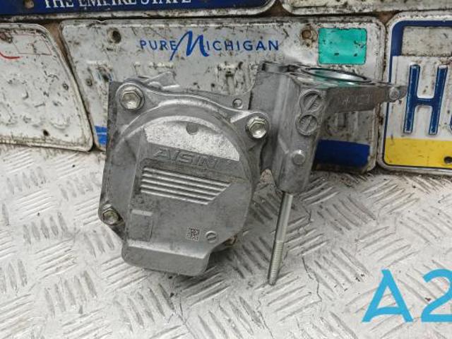 Водяний насос охолодження, з корпусом 1603225010 TOYOTA