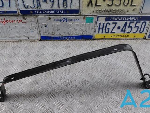 Кронштейн баку паливного 16117300514 BMW