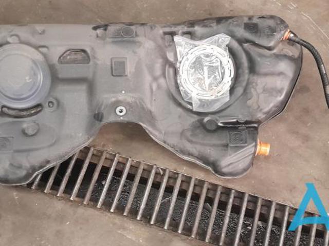 Б/бак 16117465281 BMW