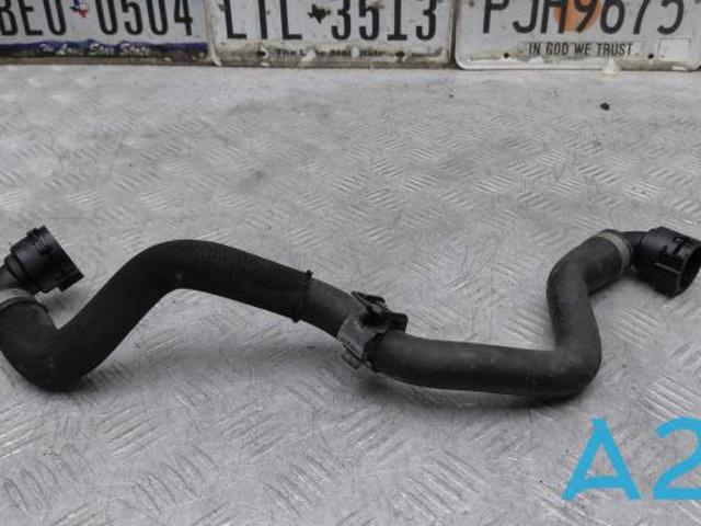 Трубопроводи і шланги системи охолодження 17128654833 BMW