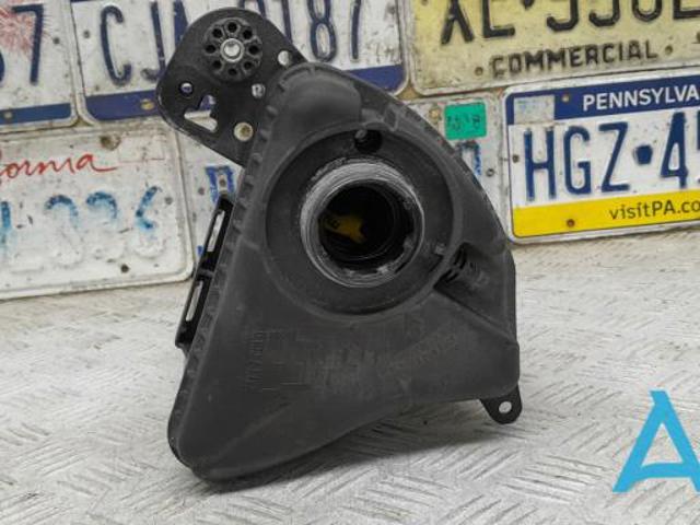 Бачок для води 17137647283 BMW