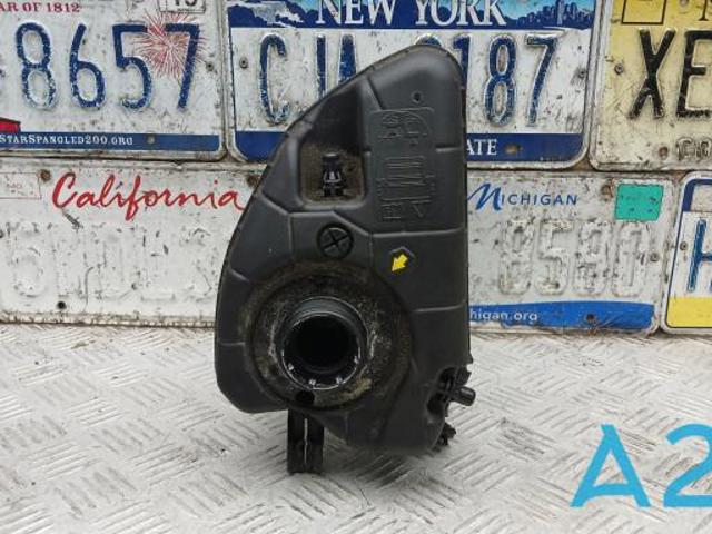 Водяний бачок системи охолодження 17139846642 BMW
