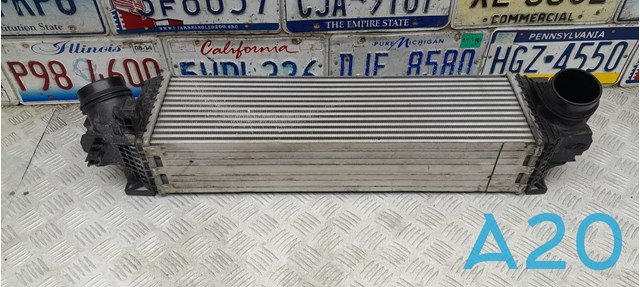 Система охолодження наддувочного повітря 17517617600 BMW