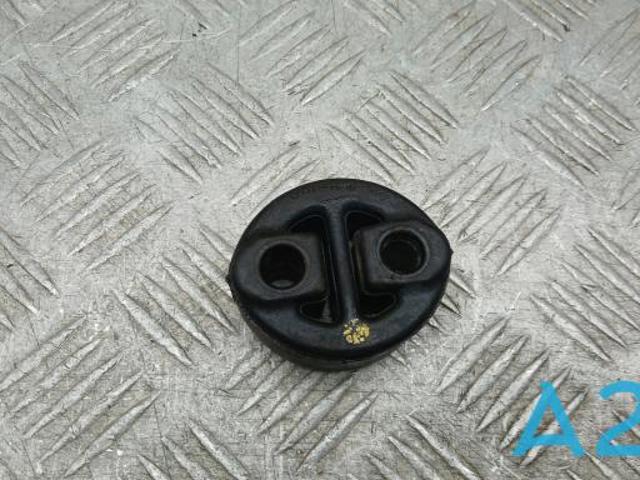 Подушка кріплення глушника 1756522040 TOYOTA