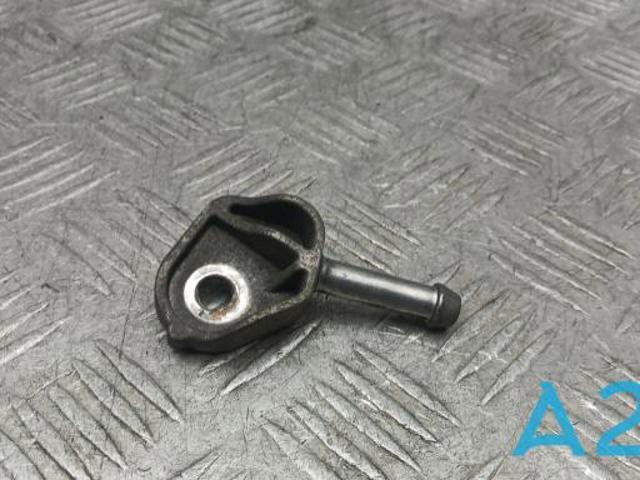 Кронштейн задньої подушки глушника 18307933854 BMW