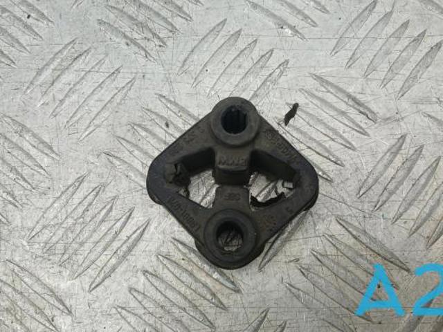Кронштейн кріплення глушника 18308576996 BMW