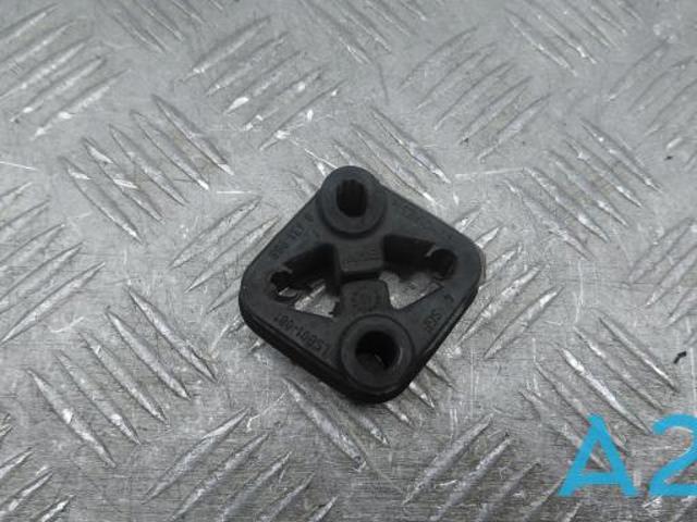 Подушка кріплення глушника 18308631988 BMW