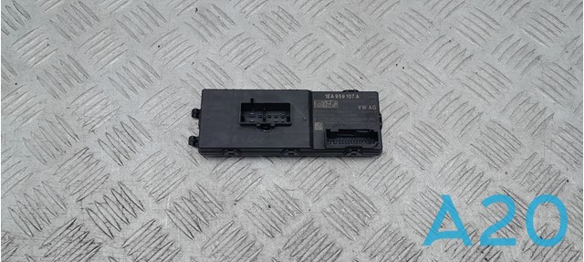 ЕБУ відкриття кришки багажника / двері 3-й (5-й) 1EA959107A VAG