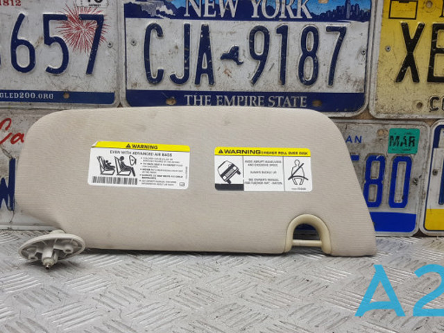 Козирок 1FA13HDAAB CHRYSLER