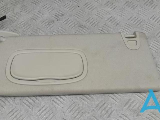 Козирок сонцезахисний 1UB77HDAAE CHRYSLER