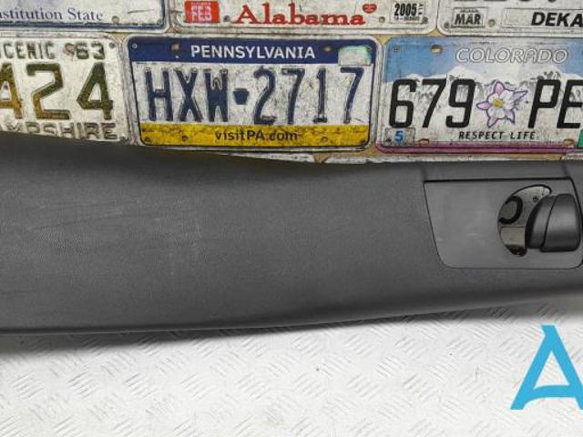 Обшивка стійки кузова внутрішня, середня права 1UC98DX9AA CHRYSLER